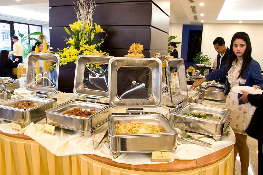 โรงแรมโกลด์ เว้ ภายนอก รูปภาพ